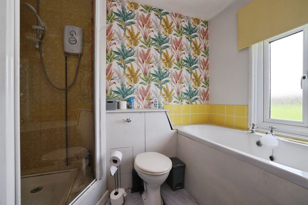 Additional image 13 of 4 bed semi-detached house for saleFargo Road, Larkhill, Salisbury SP4