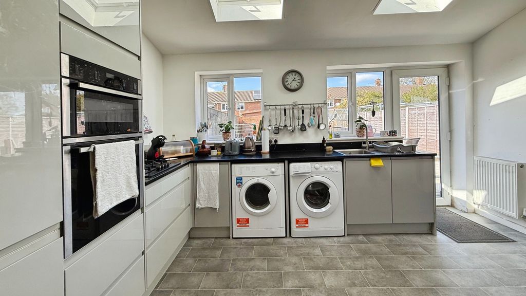 Additional image 6 of 3 bed terraced house for saleCedar Grove, Westbury BA13