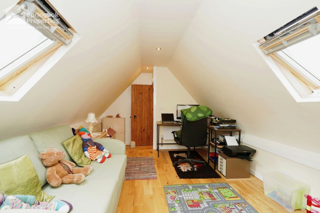 Additional image 10 of 4 bed terraced house for saleMill Street, Calne, Wiltshire SN11