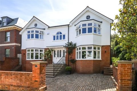 Lancaster Gardens, Wimbledon, London SW19