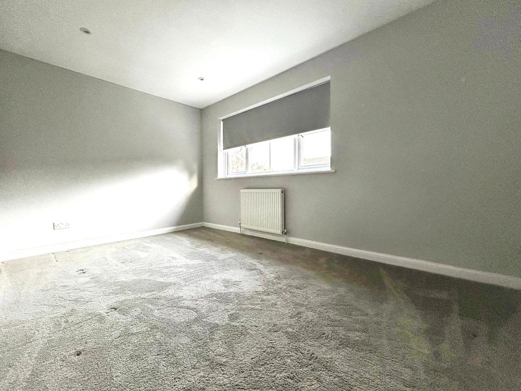 Additional image 12 of 4 bed detached house for saleHale End, Bracknell, Berkshire RG12