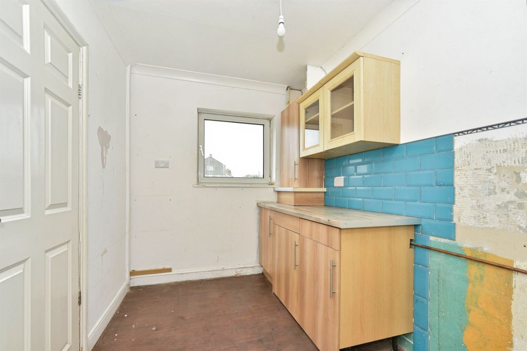 Additional image 6 of 3 bed terraced house for saleWeyhill Close, Swindon SN3