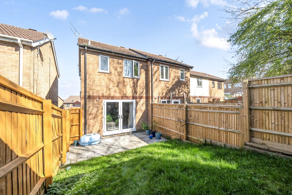 Additional image 10 of 2 bed end terrace house for saleRamsthorn Close, Woodhall Park, Swindon SN2