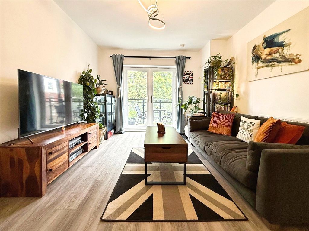 Additional image 13 of 1 bed flat for saleEdrich Grange, Crowthorne, Berkshire RG45
