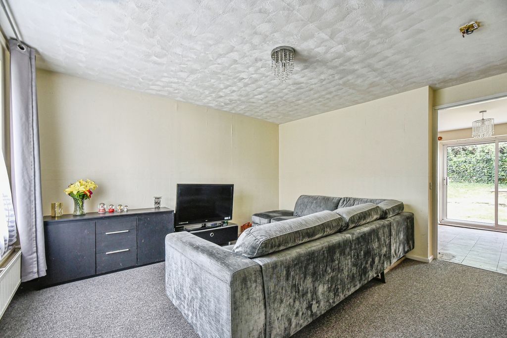 Additional image 3 of 3 bed semi-detached house for saleBelsay - Toothill, Swindon SN5
