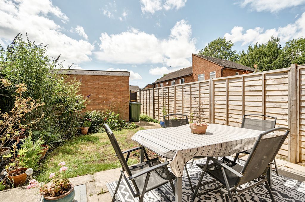 Additional image 11 of 3 bed end terrace house for saleChalgrove Field, Freshbrook, Swindon SN5