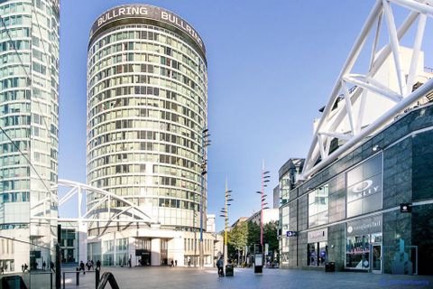 Rotunda, New Street B2, Studio to rent