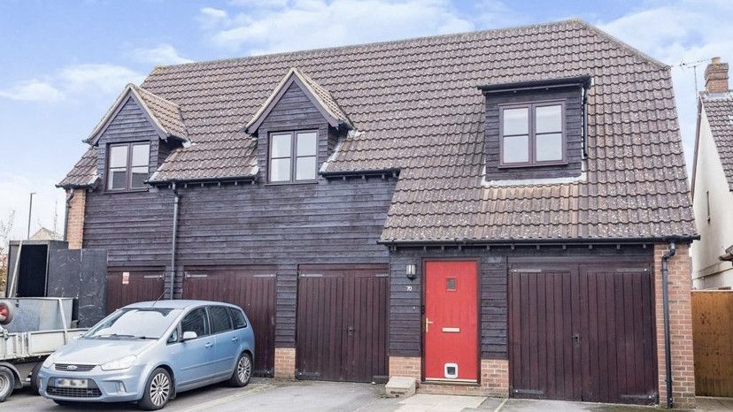 2 bed flat for saleUlysses Road, Swindon SN25