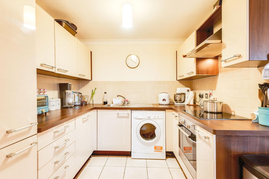 Additional image 3 of 2 bed flat for saleMarbeck Close, Redhouse, Swindon, Wiltshire SN25