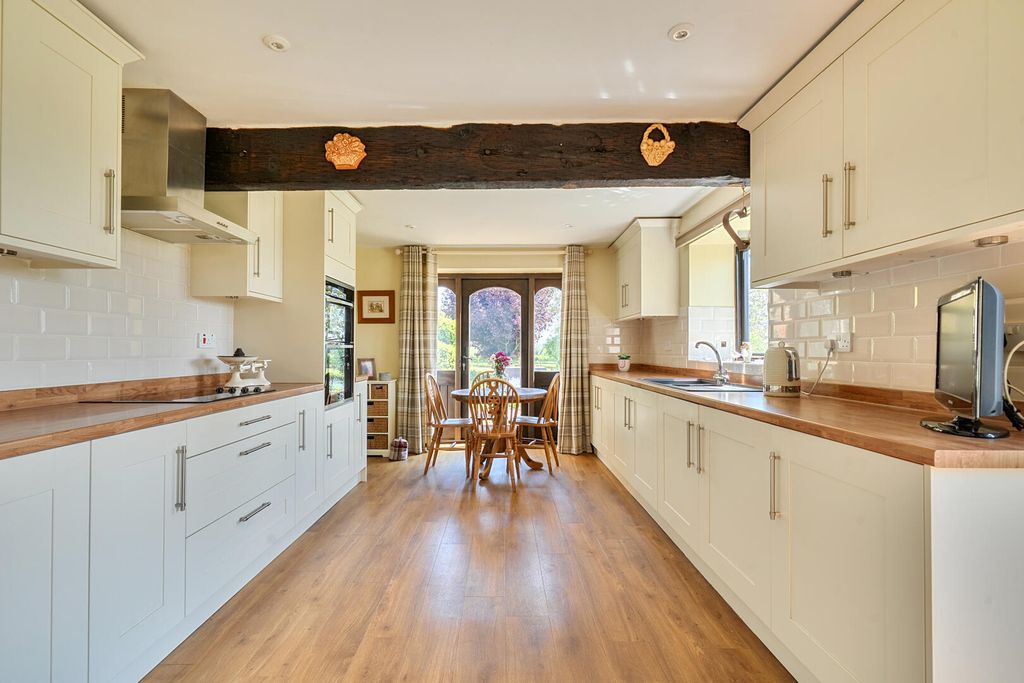 Additional image 10 of 5 bed detached house for saleHawk Street, Bromham, Chippenham SN15