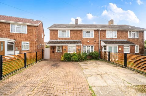 Kingsclere Avenue, Weston, Southampton, Hampshire SO19