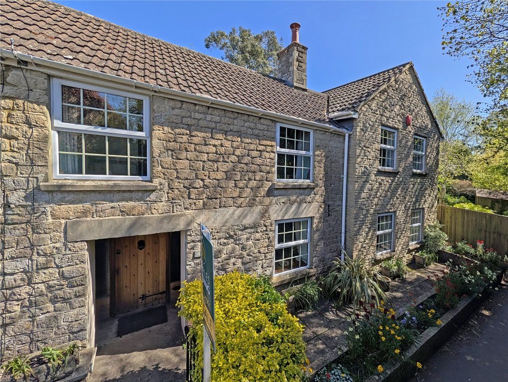 3 bed semi-detached house for saleChurch Path, Purton, Swindon, Wiltshire SN5