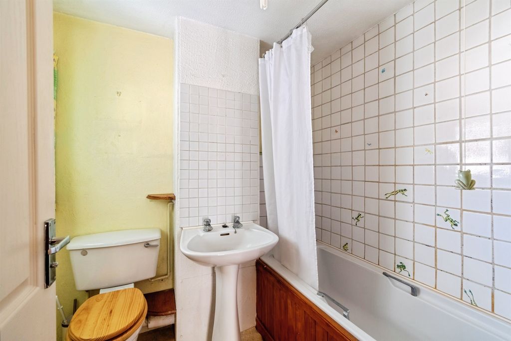 Additional image 12 of 3 bed terraced house for saleSpringfield Close, Corsham SN13