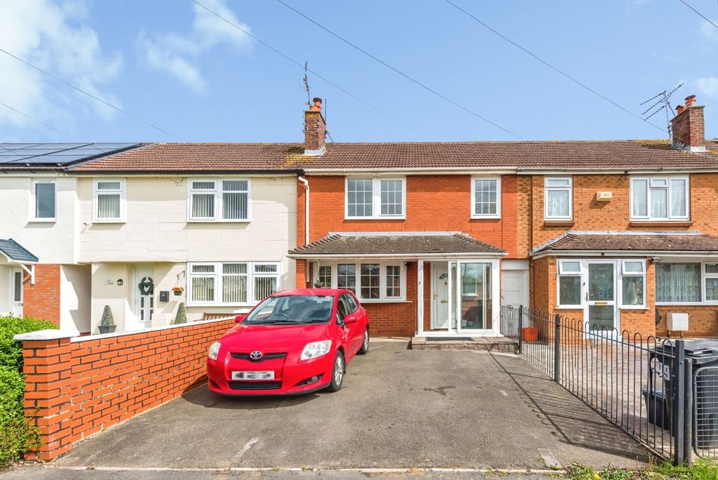 3 bed terraced house for saleThornbridge Avenue, Swindon, Wiltshire SN3