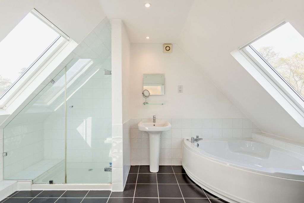 Additional image 11 of 4 bed detached house for saleForest Road, Ascot, Berkshire SL5