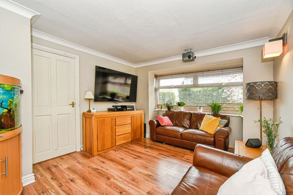 Additional image 3 of 3 bed semi-detached house for saleBarrington Close - Liden, Swindon SN3