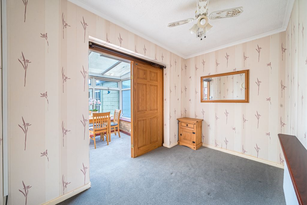 Additional image 9 of 3 bed semi-detached house for saleAvonmead, Haydon Wick, Swindon SN25