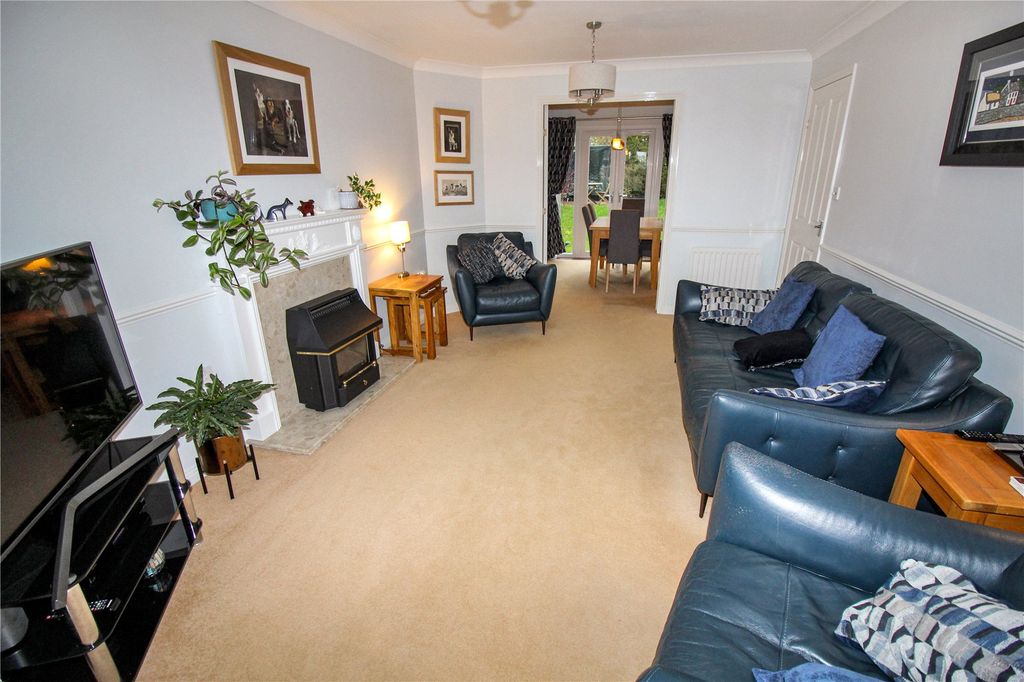 Additional image 5 of 4 bed detached house for saleGarson Road, Swindon, Wiltshire SN25