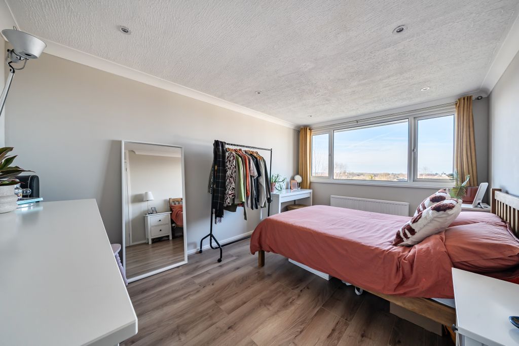 Additional image 14 of 3 bed semi-detached house for saleValleyside, Kingshill, Swindon SN1