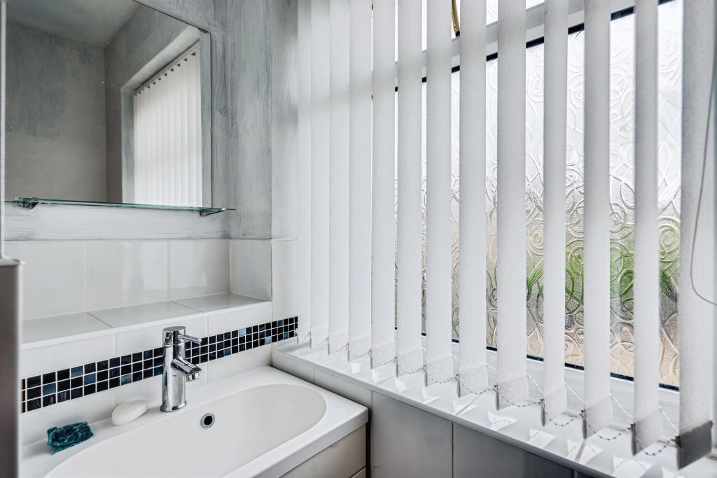 Additional image 14 of 3 bed terraced house for salePinnocks Place, Swindon SN2