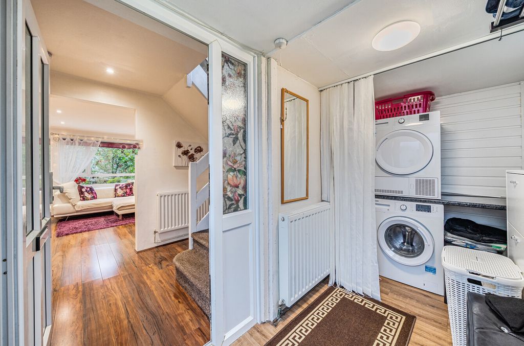 Additional image 14 of 3 bed terraced house for saleAysgarth, Bracknell, Berkshire RG12