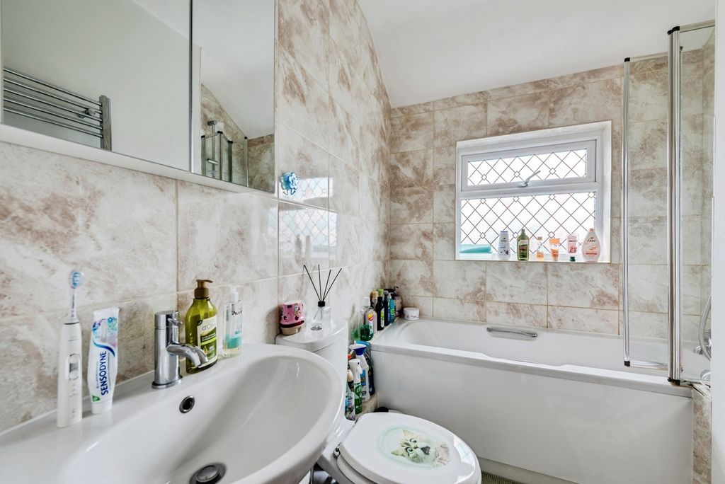 Additional image 10 of 2 bed terraced house for saleSurrey Road, Swindon, Wiltshire SN2