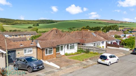Stanmer Avenue, Saltdean, Brighton, East Sussex BN2
