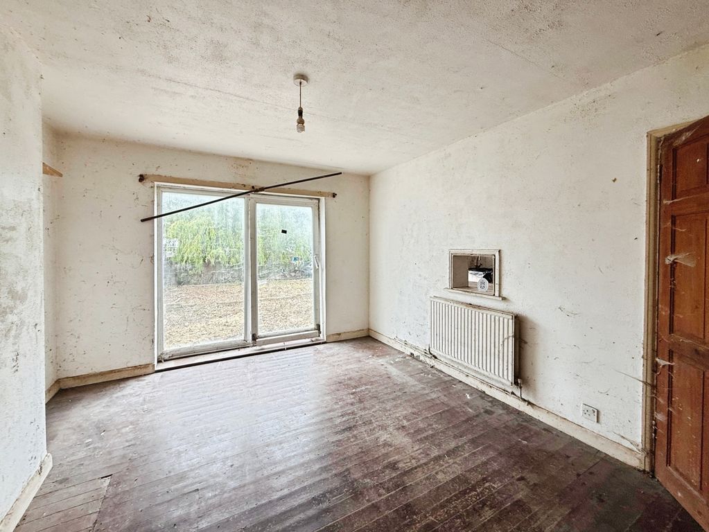 Additional image 5 of 4 bed semi-detached house for saleWhite City, Crowthorne, Berkshire RG45