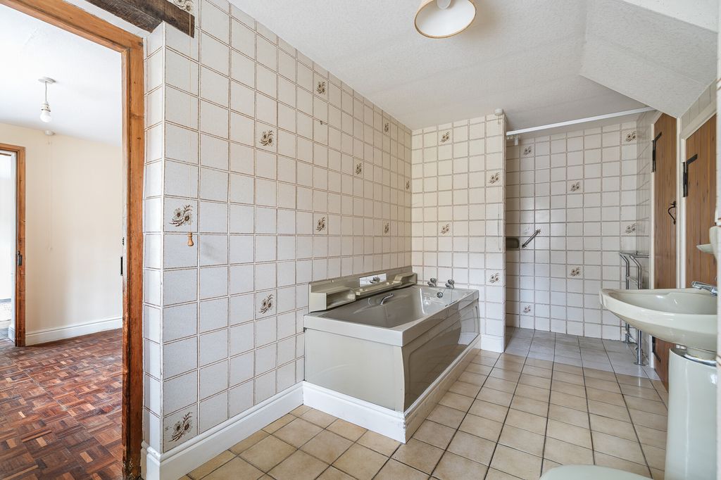 Additional image 18 of 4 bed detached house for saleLockeridge, Marlborough SN8