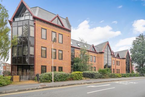 East Street, Reading RG1, Studio to rent