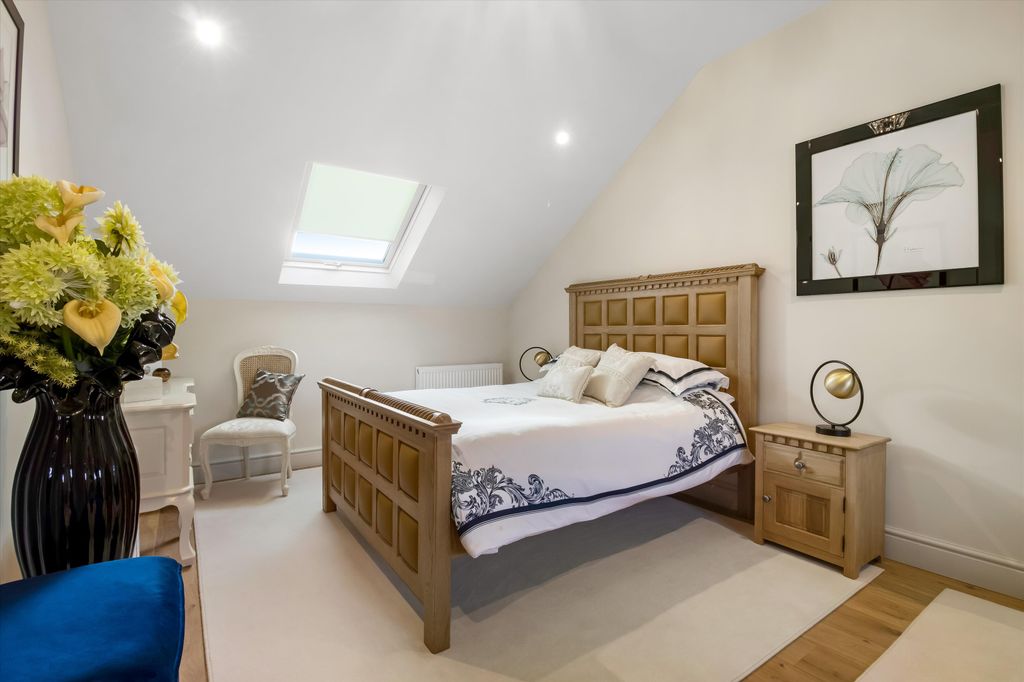 Additional image 17 of 4 bed detached house for saleThe Shearings, Sutton Benger, Chippenham, Wiltshire SN15