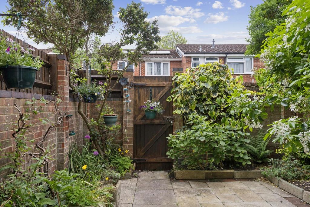 Additional image 24 of 3 bed terraced house for saleSt. Ann Place, Salisbury SP1
