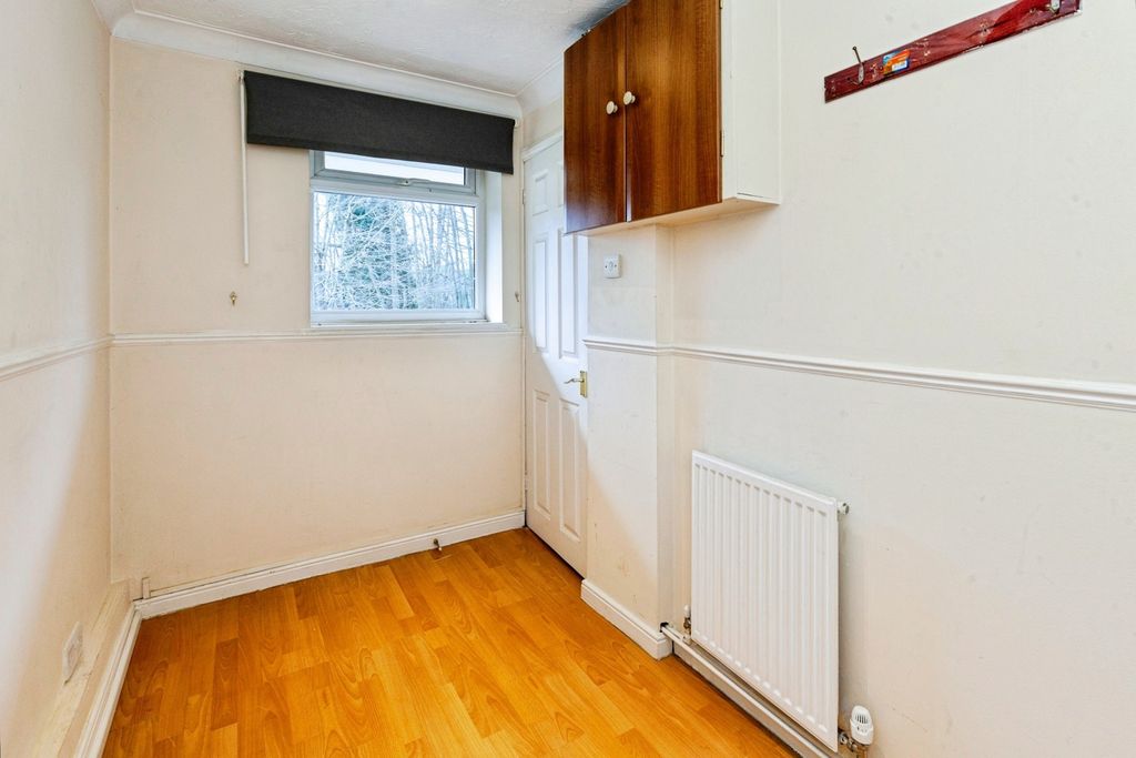 Additional image 14 of 3 bed end terrace house for saleCalfridus Way, Bracknell, Berkshire RG12