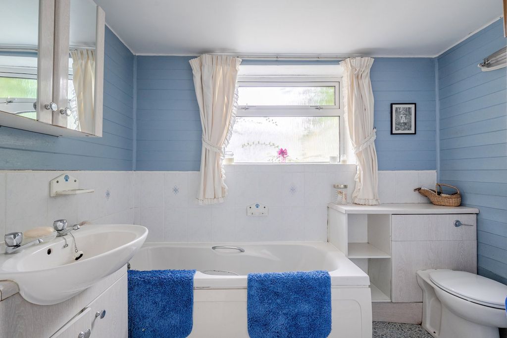 Additional image 15 of 4 bed bungalow for saleThickwood Lane, Colerne, Chippenham SN14