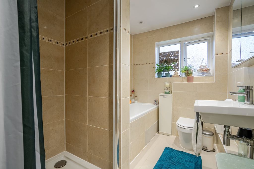 Additional image 8 of 3 bed semi-detached house for saleKennel Ride, Ascot SL5