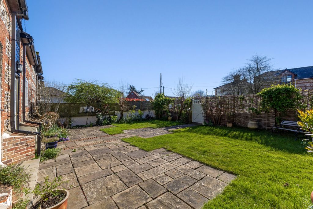 Additional image 2 of 3 bed detached house for saleUpper Woodford, Salisbury SP4