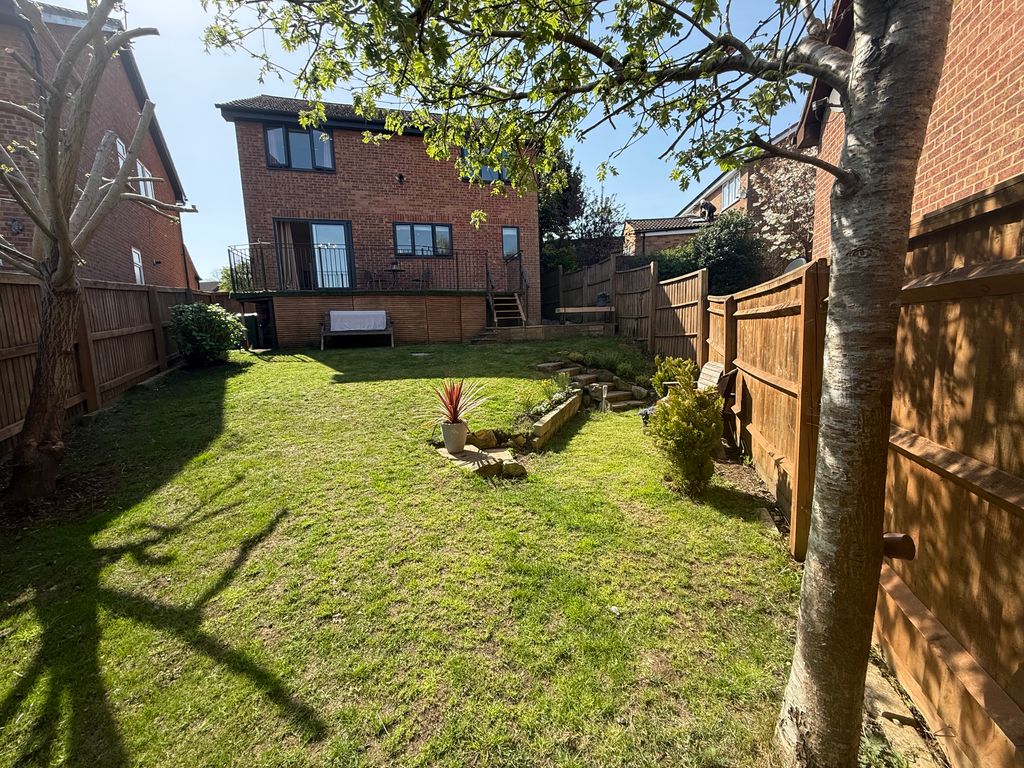 Additional image 14 of 4 bed detached house for saleThe Willows, Highworth, Highworth SN6
