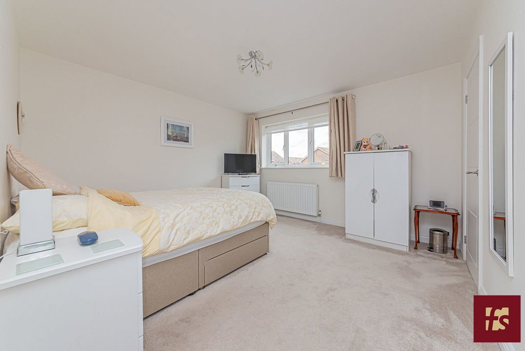Additional image 8 of 3 bed link detached house for saleHorsham Road, Owlsmoor, Sandhurst GU47