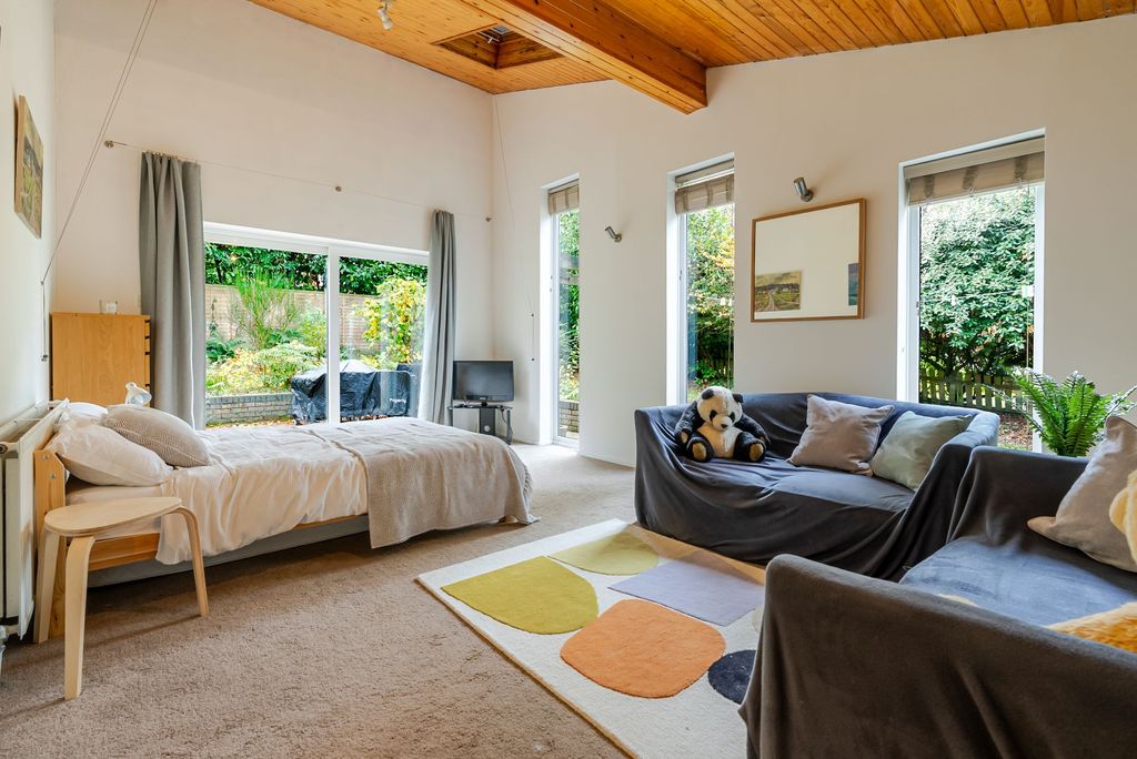 Additional image 9 of 5 bed detached house for saleBeaufort Gardens, Ascot SL5