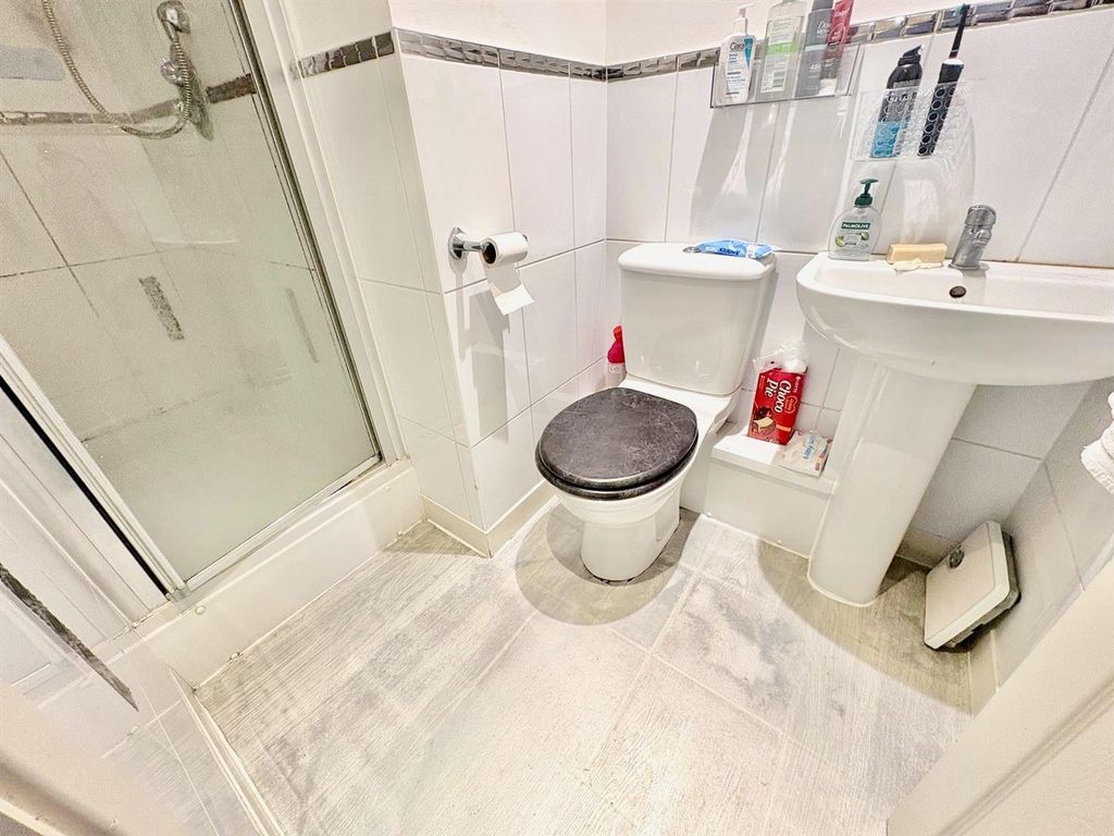 Additional image 8 of 2 bed flat for saleMazurek Way, Haydon End, Swindon SN25