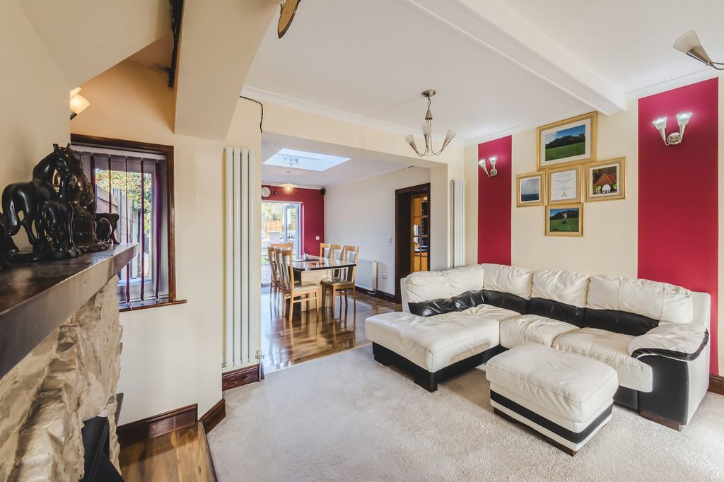 Additional image 5 of 4 bed detached house for saleOxford Road, Swindon SN3