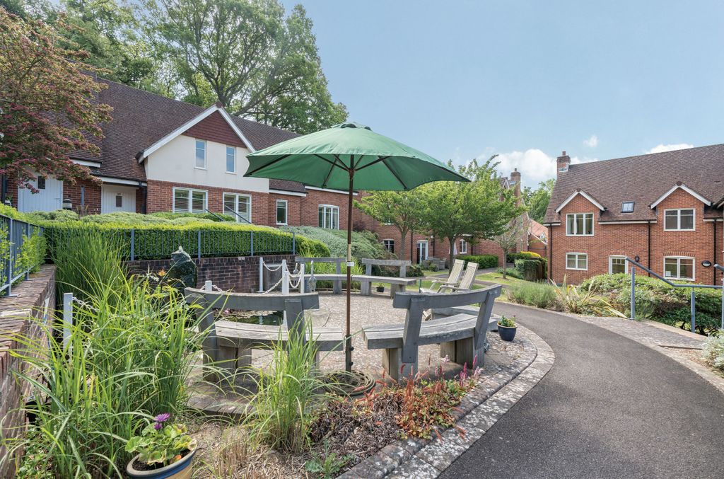 Additional image 8 of 2 bed flat for saleSalisbury Road, Sherfield English, Romsey, Hampshire SO51