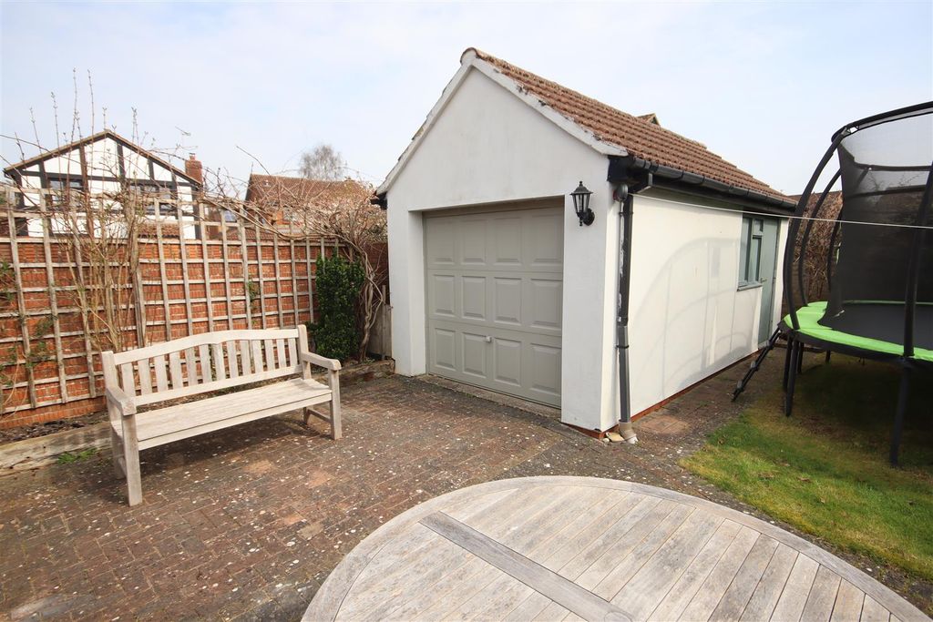Additional image 18 of 4 bed detached house for saleAnglesey Mead, Chippenham SN15