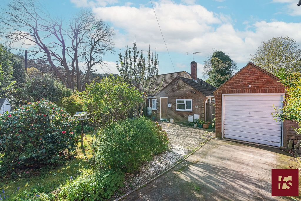 Additional image 6 of 3 bed semi-detached bungalow for saleNapier Road, Crowthorne, Berkshire RG45