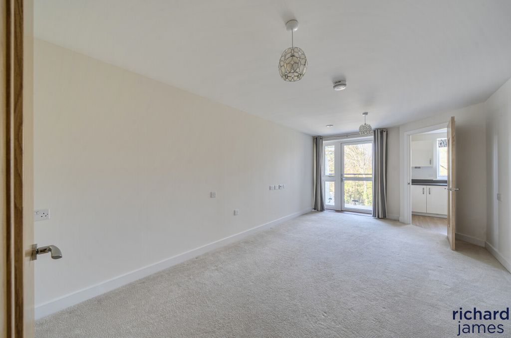 Additional image 7 of 1 bed flat for saleGilbert Place, Lowry Way, Swindon SN3