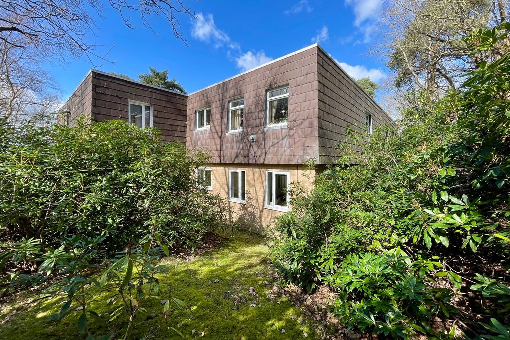 Additional image 10 of 1 bed flat for saleWoodlands Court, Owlsmoor, Sandhurst GU47