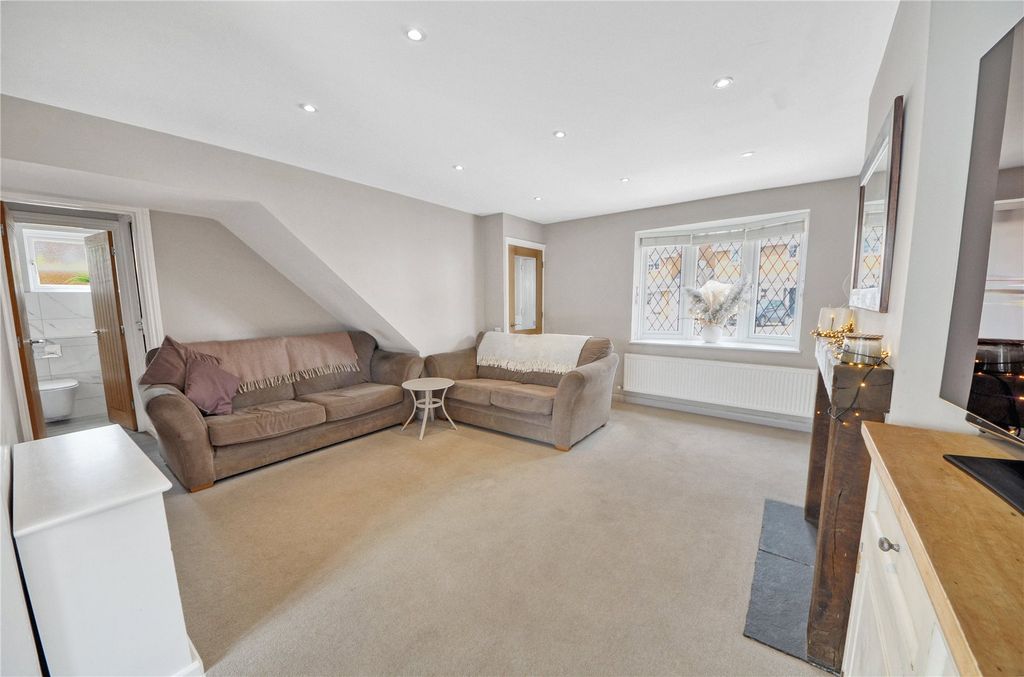 Additional image 4 of 4 bed detached house for saleGifford Road, Stratton, Swindon SN3