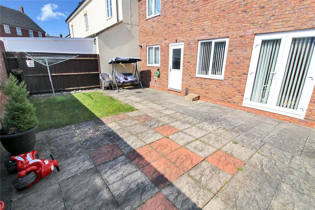 Additional image 14 of 3 bed terraced house for saleVistula Crescent, Swindon, Wiltshire SN25