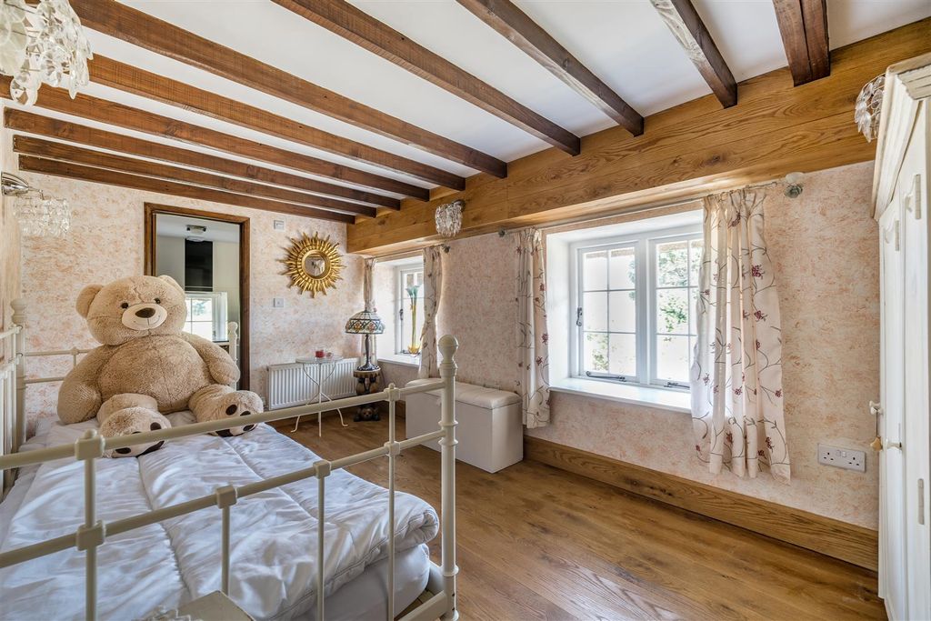 Additional image 19 of 5 bed detached house for saleSandy Lane, Chippenham SN15