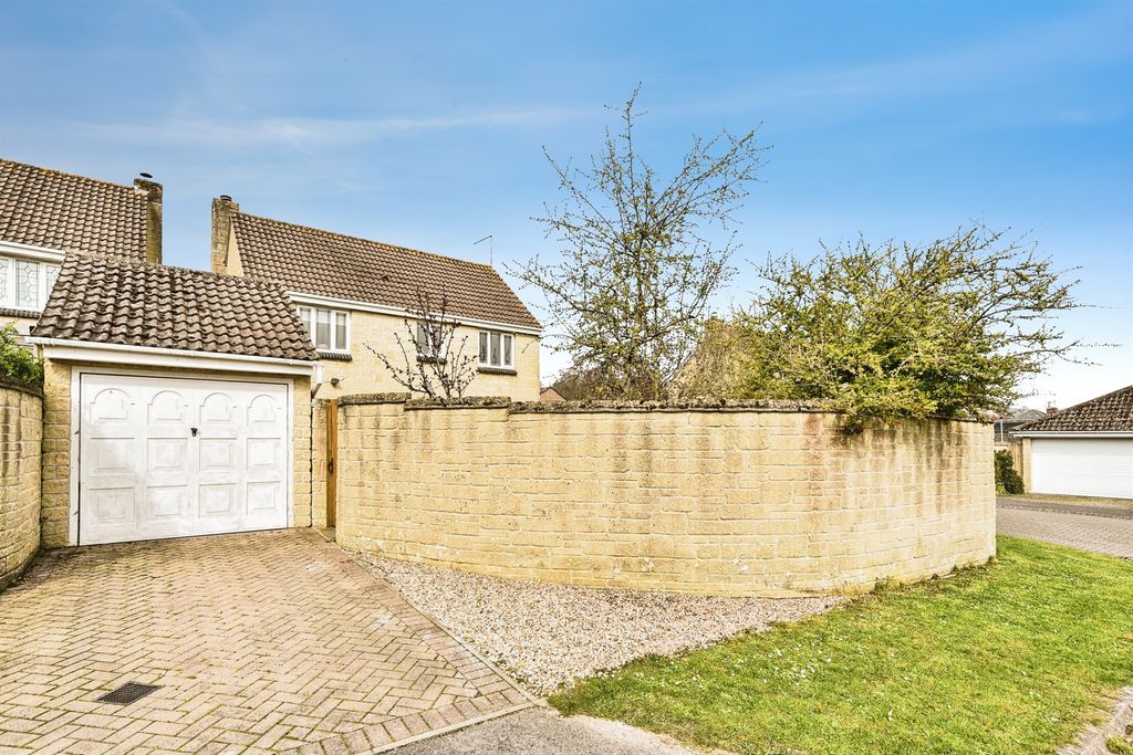 Additional image 16 of 4 bed detached house for saleThe Mallards, Tisbury, Salisbury SP3